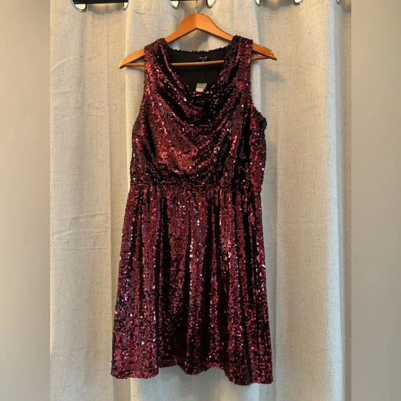 APT 9 Sequin Dress, Size M. Purple/Burgundy and Black. Fully Lined. - Picture 1 of 8